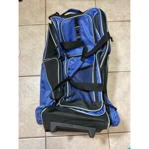 VERAGE 30” Wheeled Duffle Bag